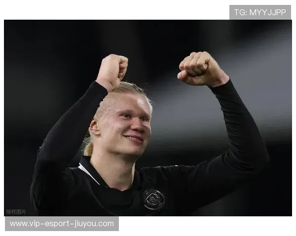 哈兰德爆发曼城锋线强力支撑，世界杯金靴梦想在望